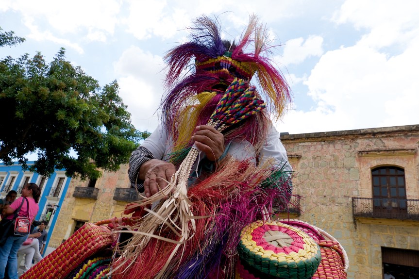 Hey Mr. Gringo, please take home some of my stuff....